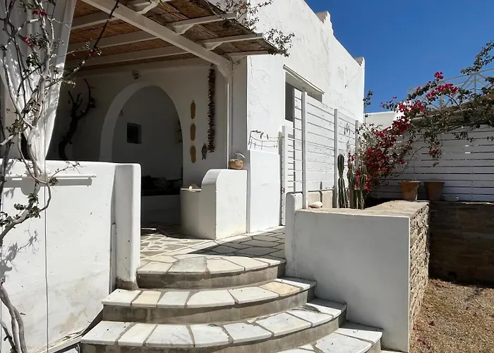 Villa Campos Yalos Chora (Ios)