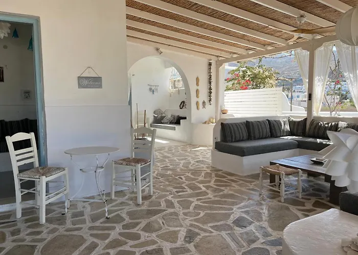 Campos Yalos * Chora (Ios)